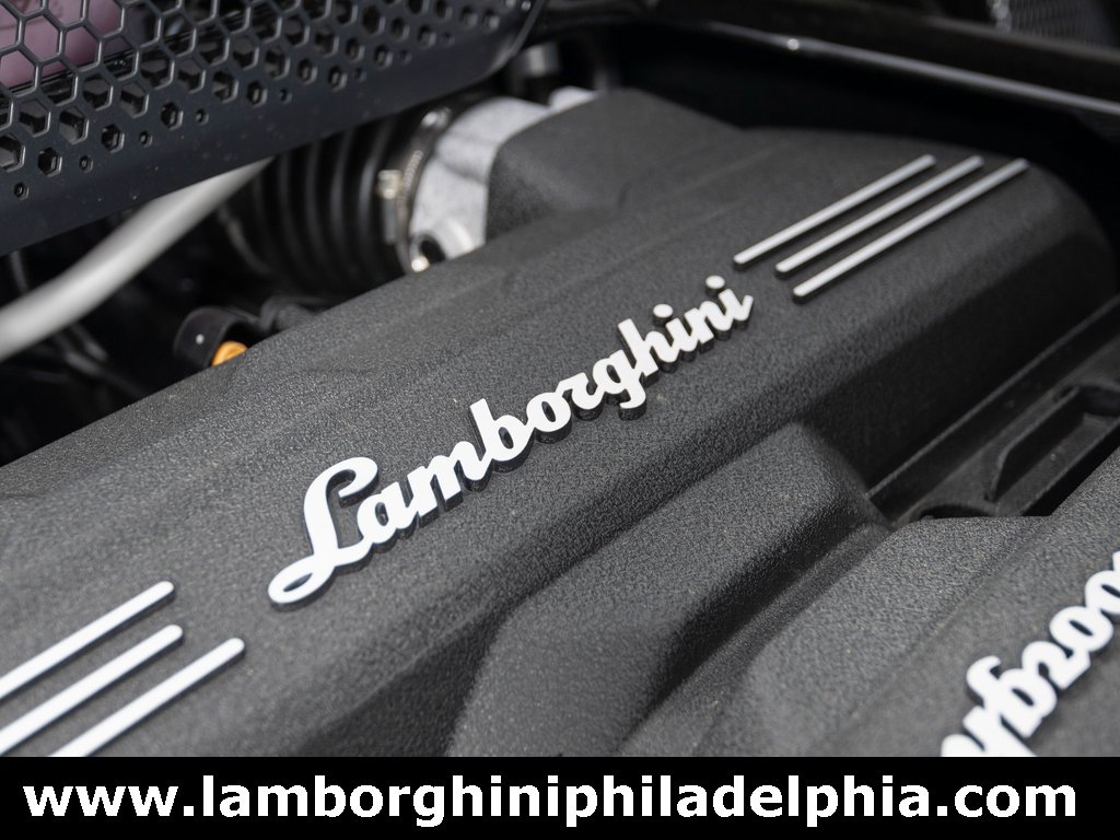 Used 2024 Lamborghini Revuelto image 45