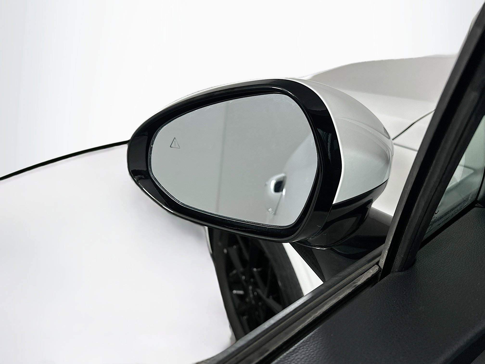 Used 2025 Kia K5 LXS image 16