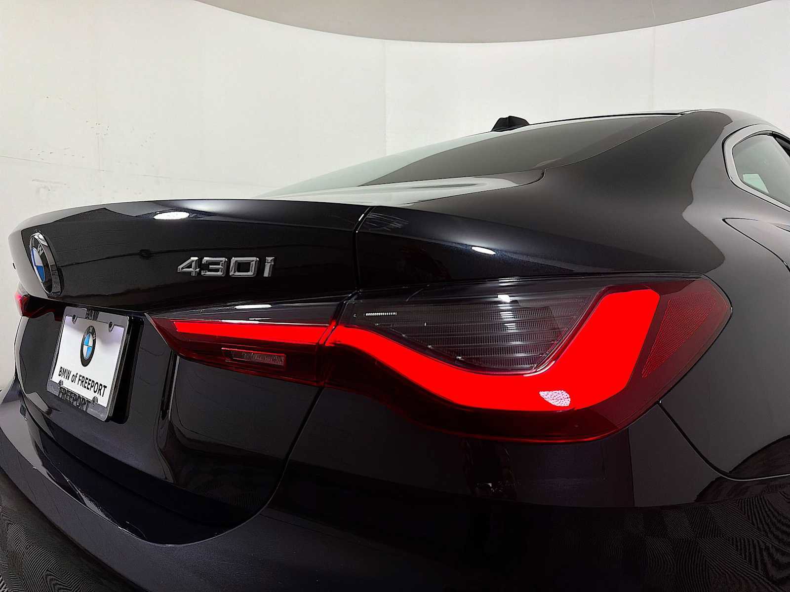 Used 2025 BMW 430i xDrive Coupe w/ Convenience Package image 29