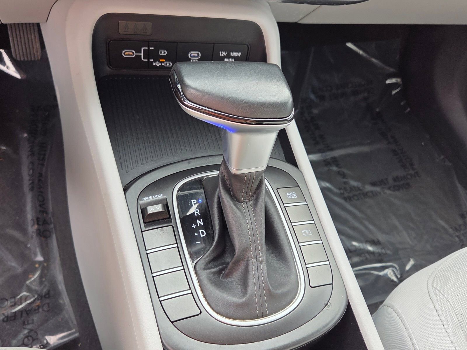 Used 2024 Hyundai Kona SEL image 21