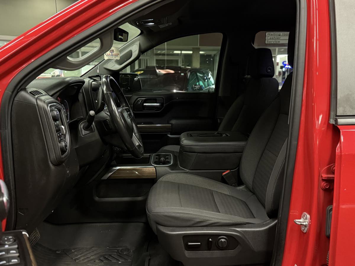 Used 2020 Chevrolet Silverado 1500 LT Trail Boss image 22