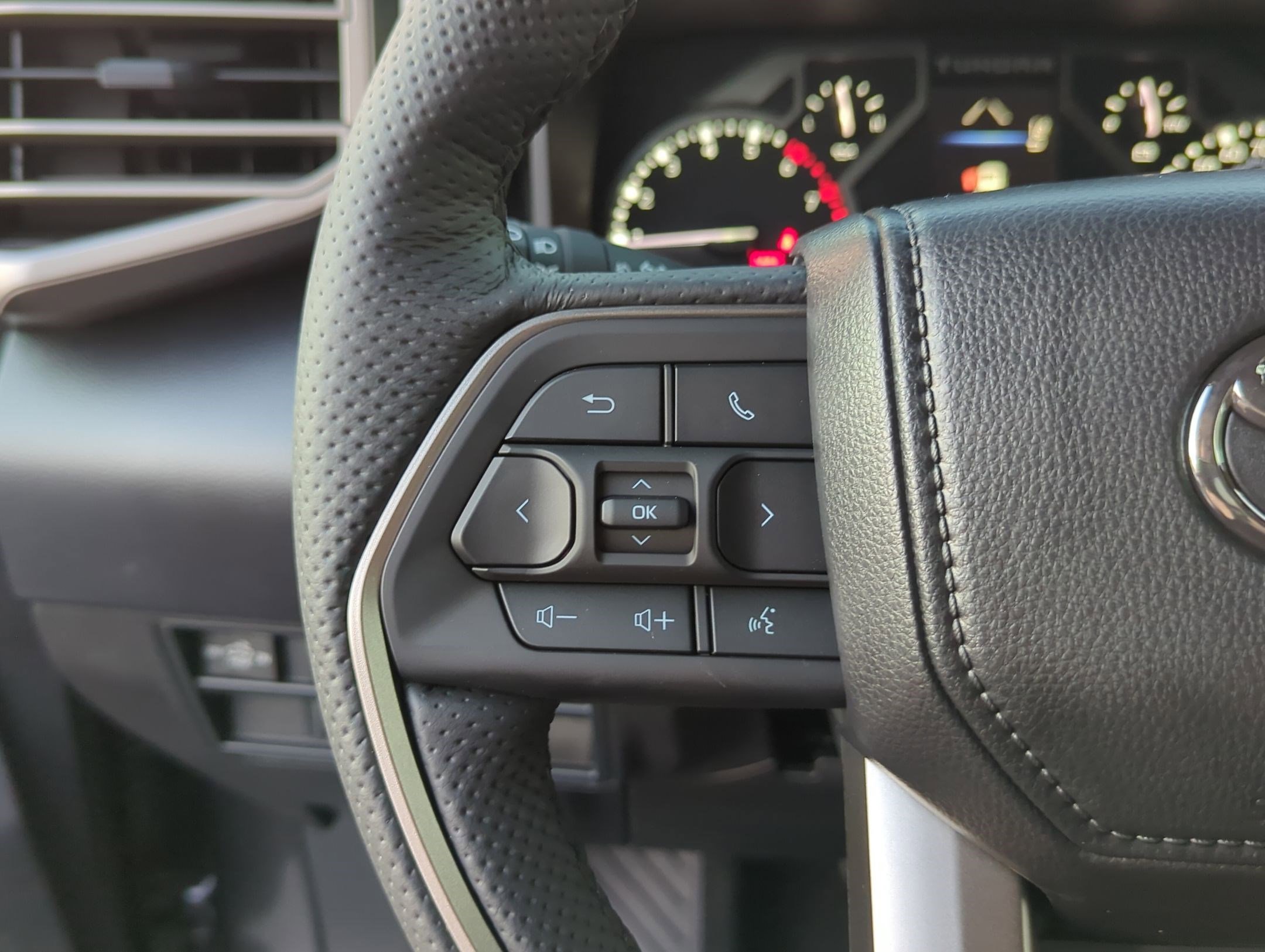 New 2026 Toyota Tundra SR5 image 17