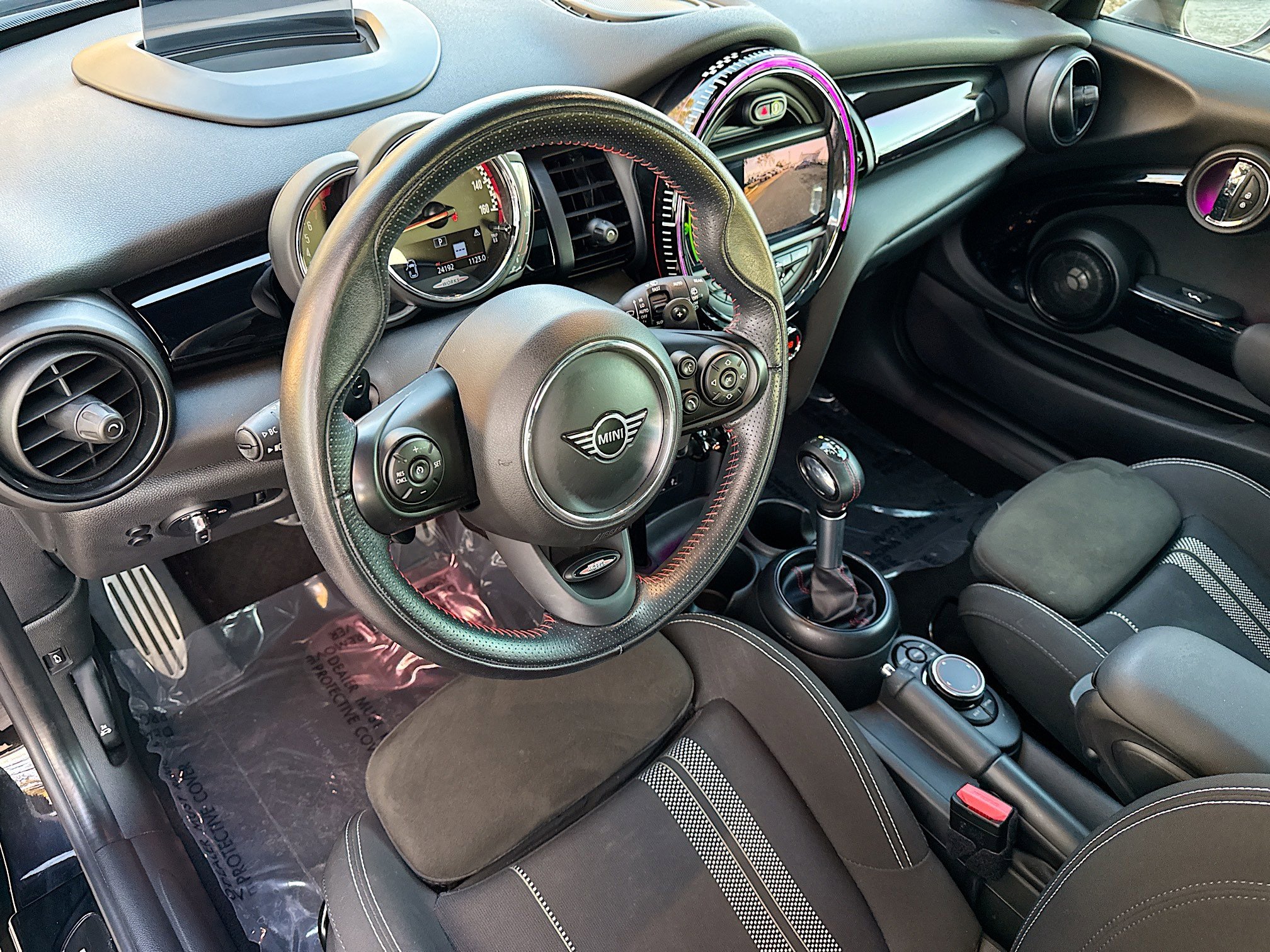 Used 2019 MINI Cooper John Cooper Works w/ Signature Upholstery Package image 24