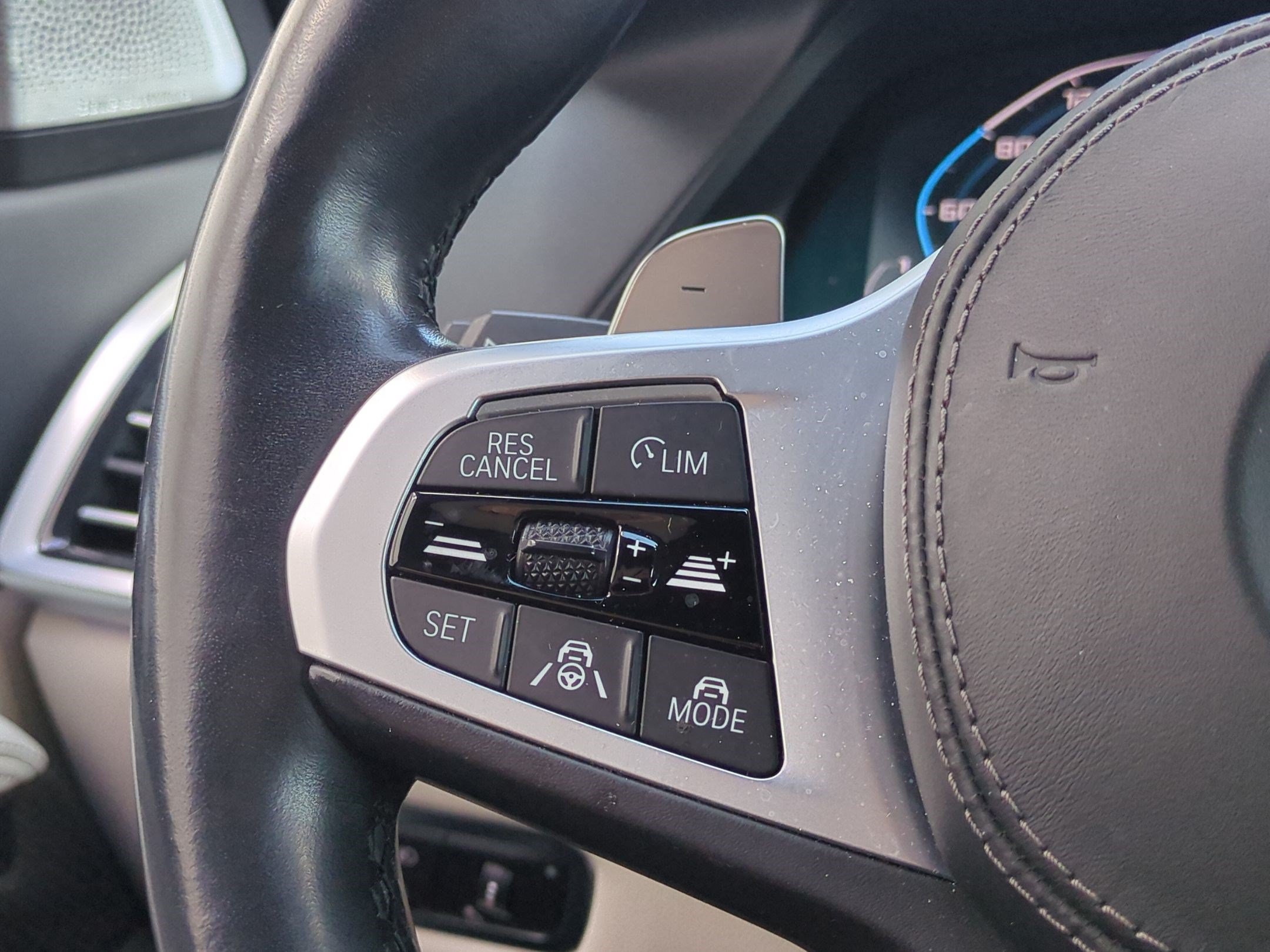 Used 2022 BMW X5 M50i w/ Executive Package AWD/4WD image 19
