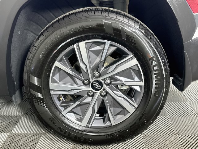 Used 2022 Hyundai Tucson Blue AWD/4WD image 34