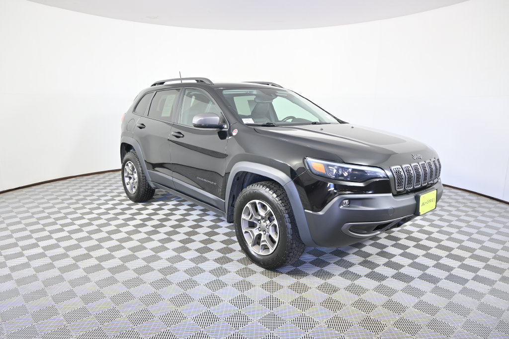 Used 2021 Jeep Cherokee Trailhawk w/ Trailer Tow Group AWD/4WD image 9