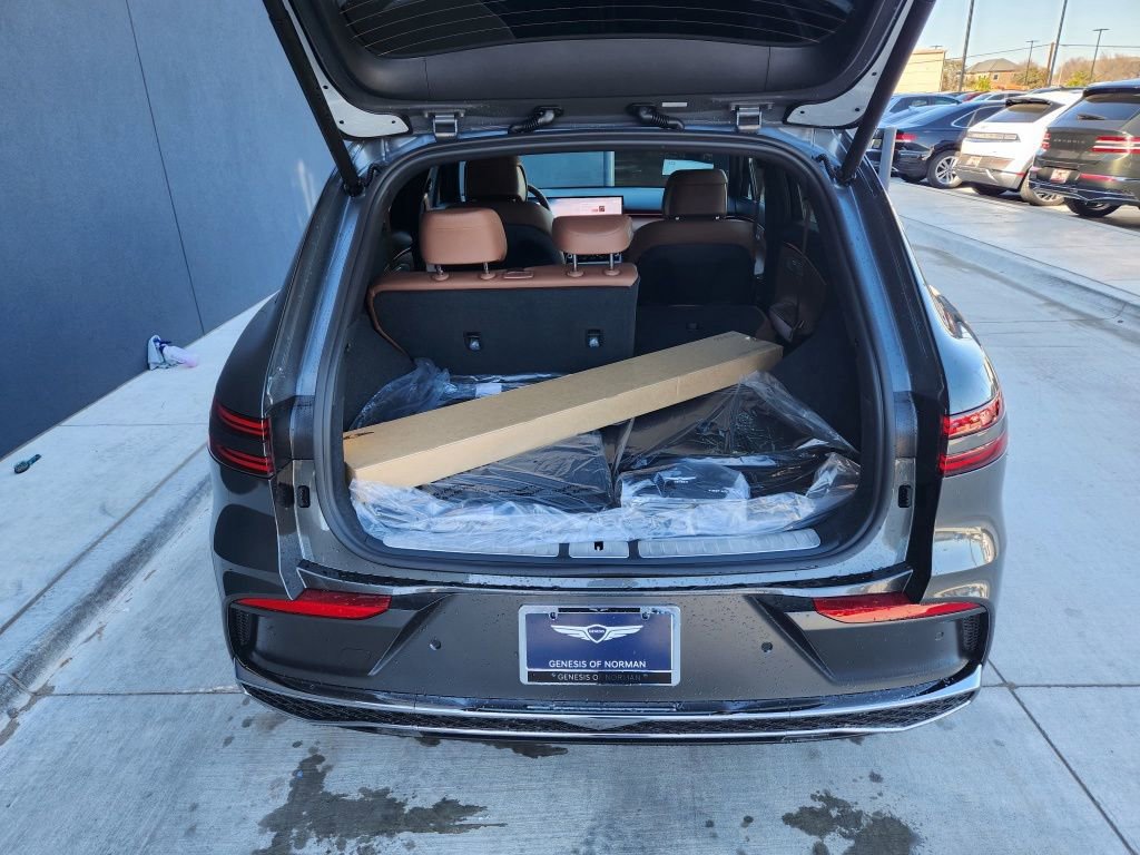 New 2026 Genesis GV70 2.5T Advanced image 15
