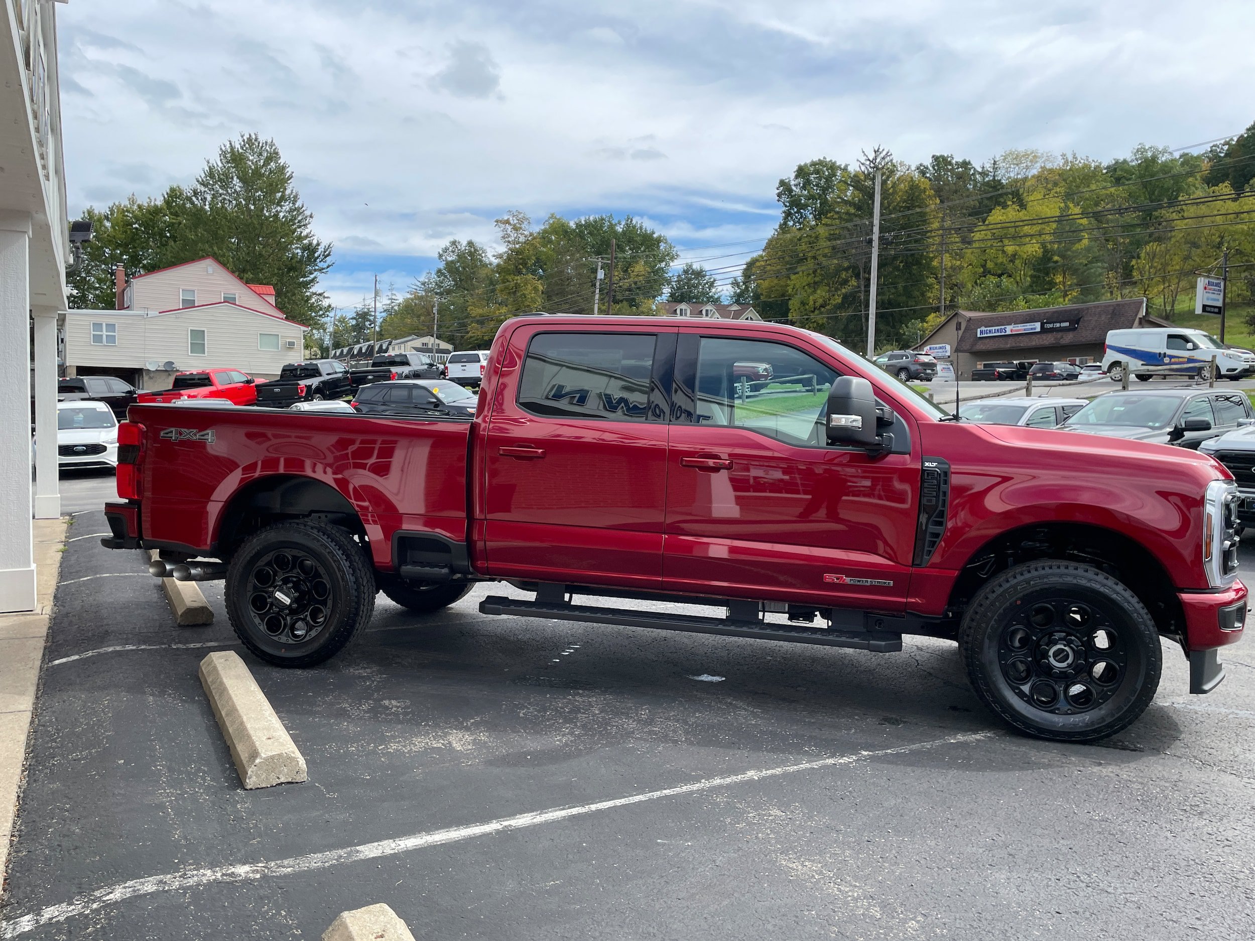 New 2027 Ford F250 XLT w/ XLT Premium Package AWD/4WD image 12