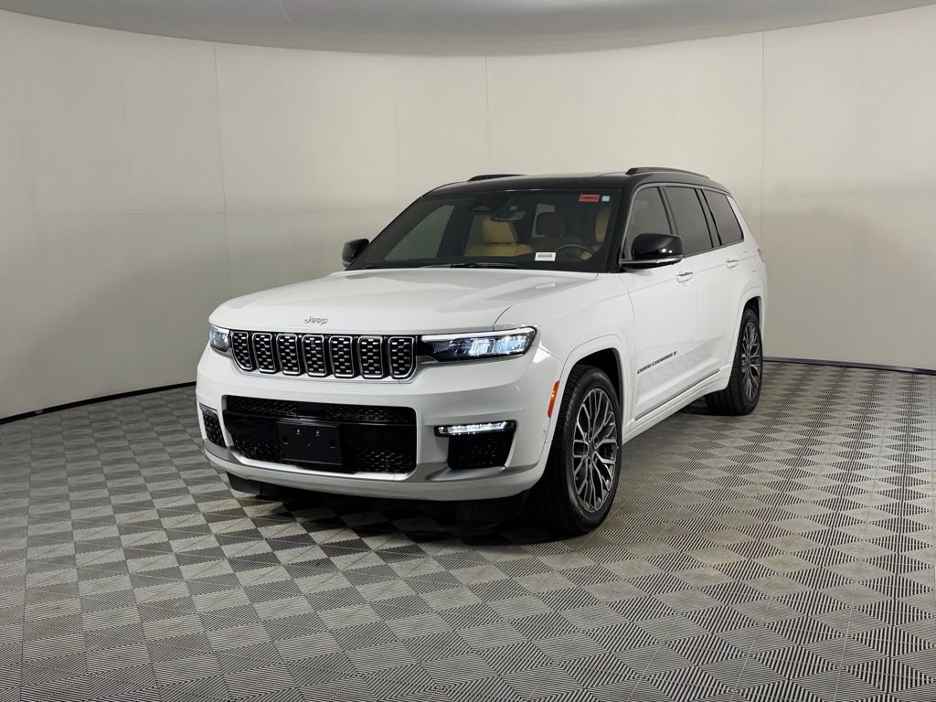 Certified 2025 Jeep Grand Cherokee L Summit AWD/4WD image 3