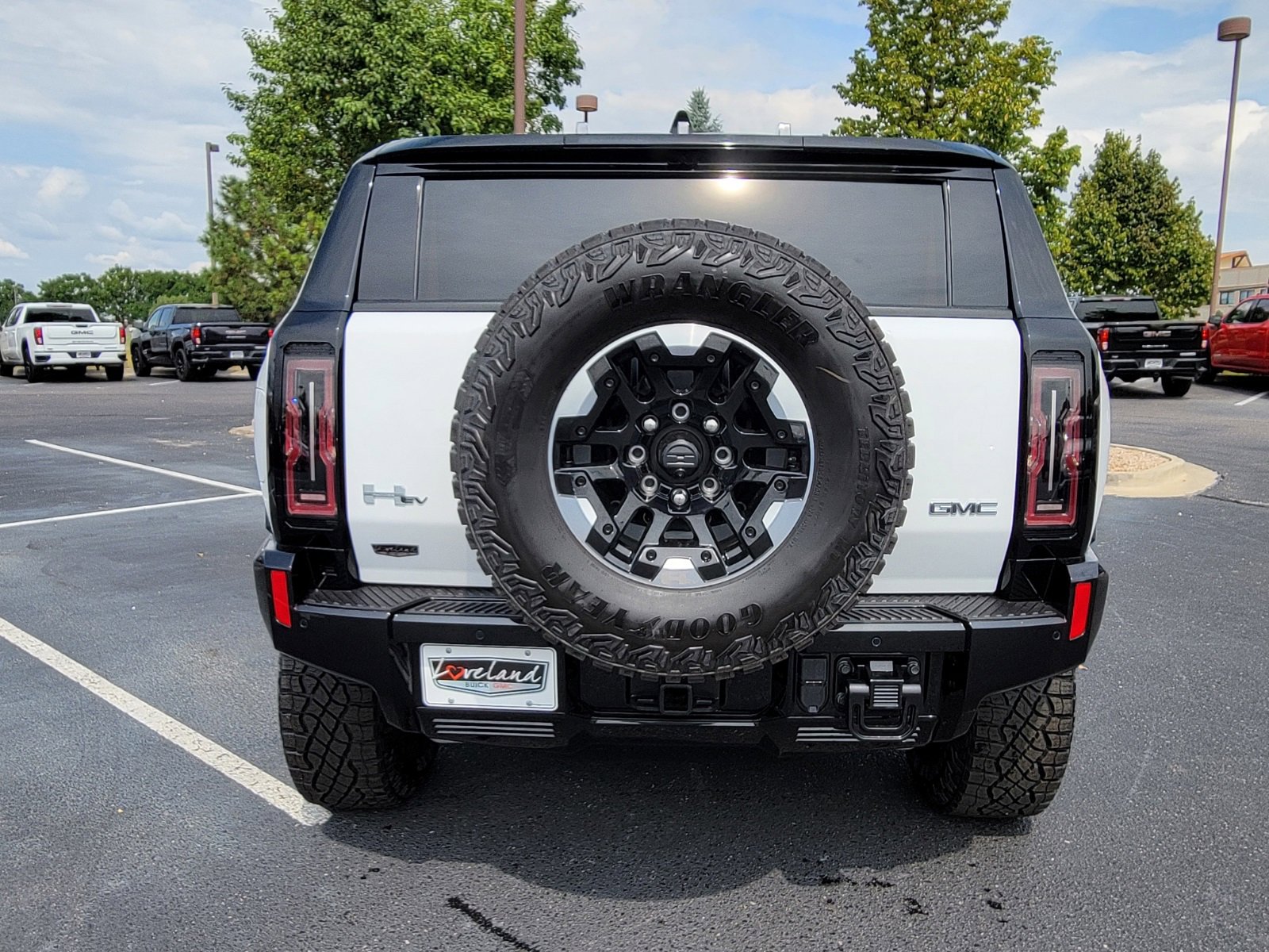 New 2025 GMC Hummer EV 3X w/ Extreme Off-Road Package image 14