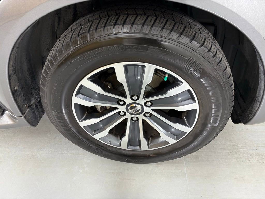 Used 2018 Nissan Armada SL w/ Moonroof Package image 10