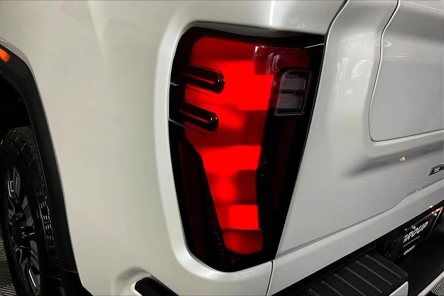 Used 2025 GMC Sierra 2500 Denali w/ Denali Reserve Package image 28
