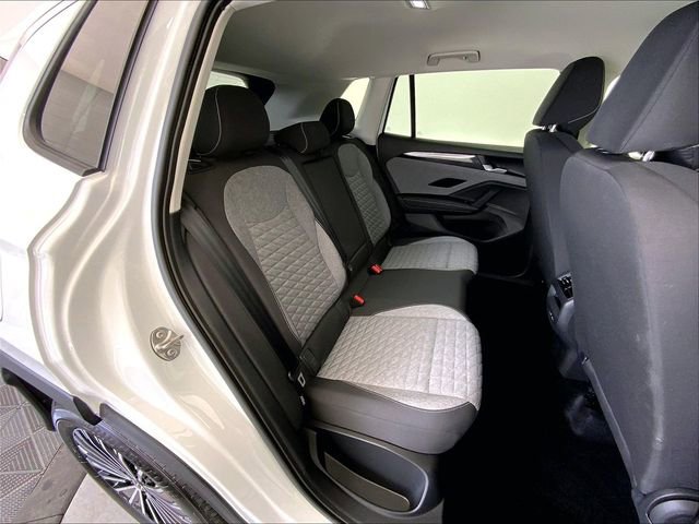 Certified 2025 Volkswagen Tiguan S w/ 18" Wheel Package image 26