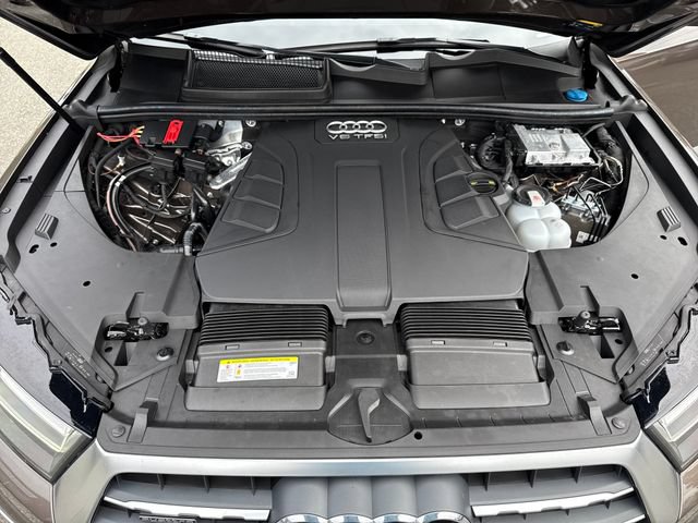 Used 2018 Audi Q7 3.0T Premium Plus AWD/4WD image 29