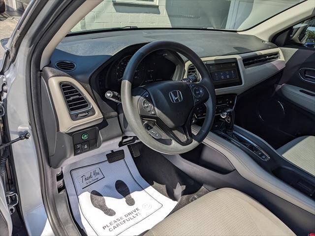 Used 2022 Honda HR-V EX image 10