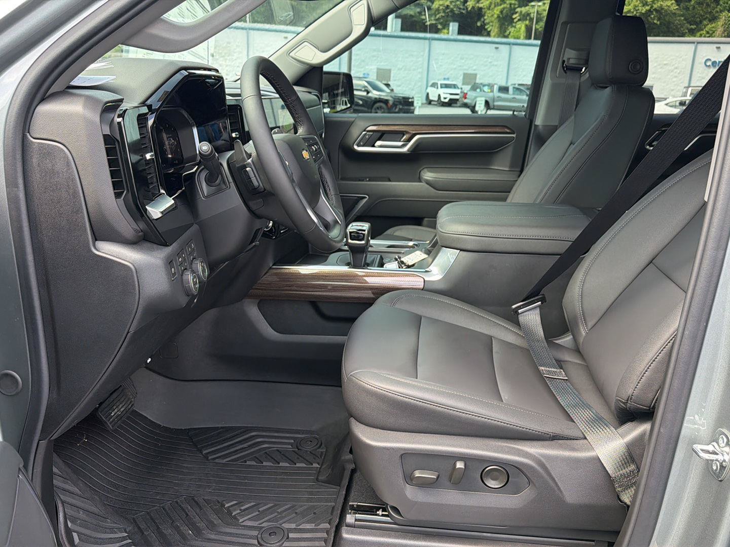 New 2026 Chevrolet Silverado 1500 LT AWD/4WD image 10