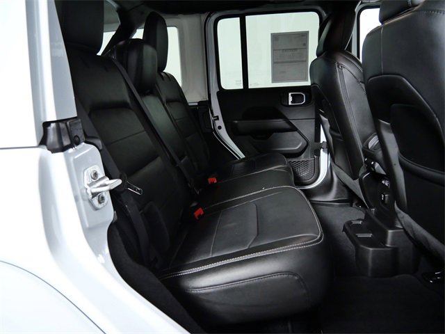 Used 2022 Jeep Wrangler Unlimited Sahara w/ Cold Weather Group image 13