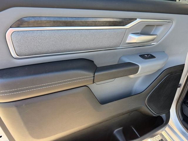 Used 2019 RAM 1500 Big Horn AWD/4WD image 11