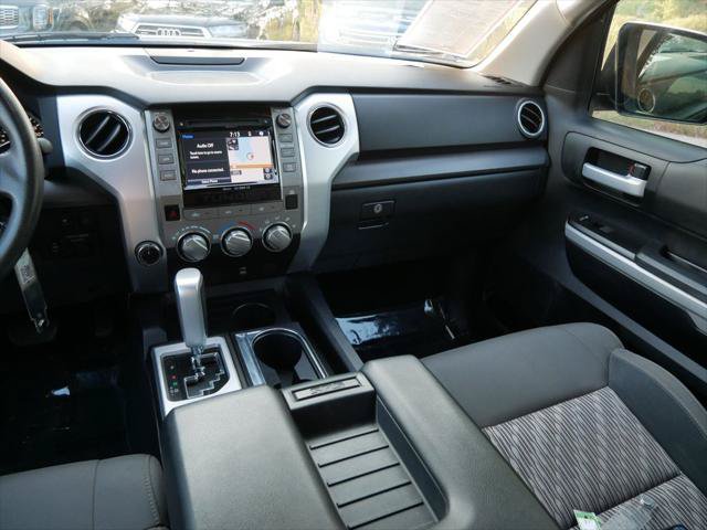 Certified 2019 Toyota Tundra SR5 w/ SR5 Upgrade Package AWD/4WD image 15