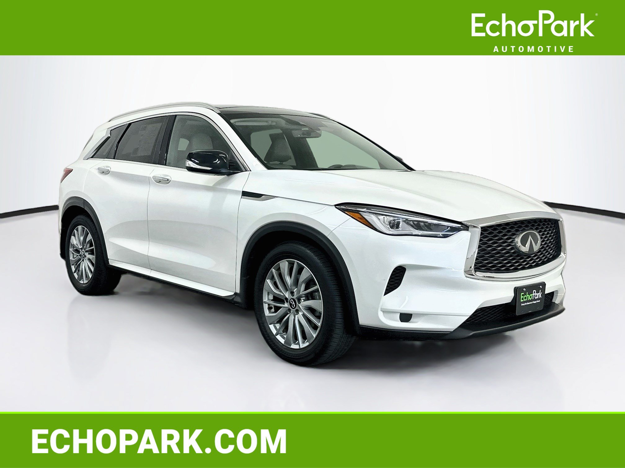 Used 2023 INFINITI QX50 Luxe AWD/4WD image 1