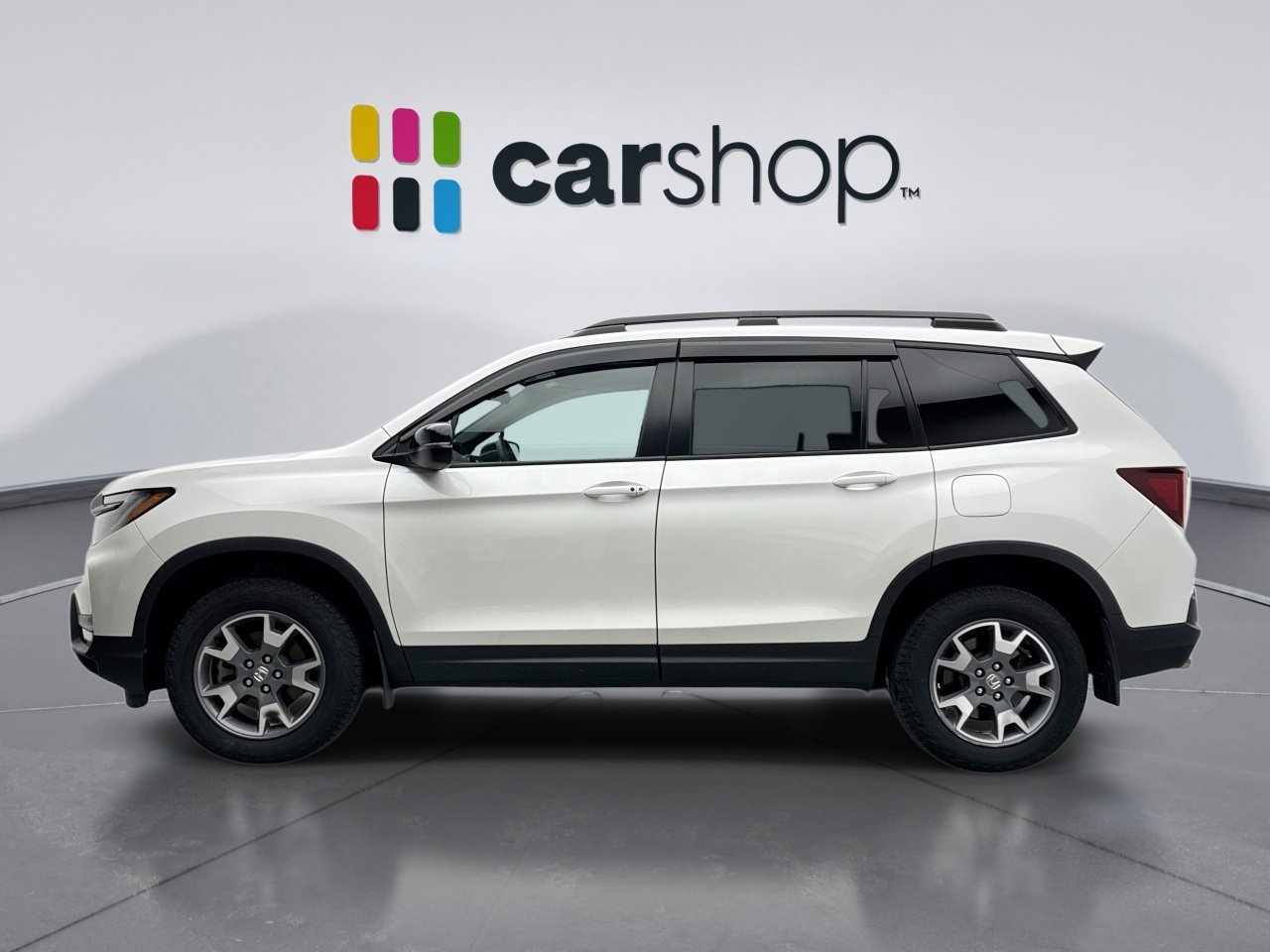 Used 2023 Honda Passport TrailSport image 2