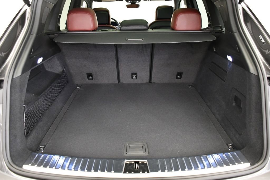 Certified 2025 Porsche Cayenne image 60