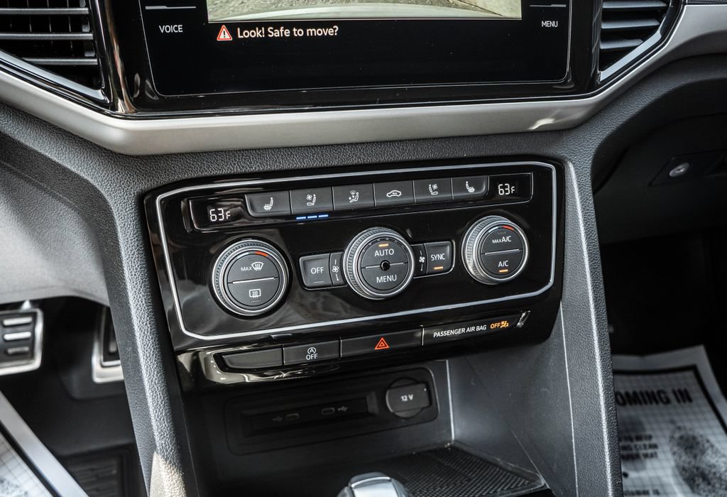 Used 2021 Volkswagen Atlas Cross Sport SEL Premium R-Line AWD/4WD image 18