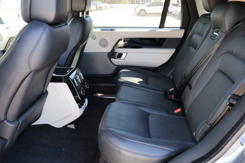 Used 2020 Land Rover Range Rover Long Wheelbase HSE AWD/4WD image 32