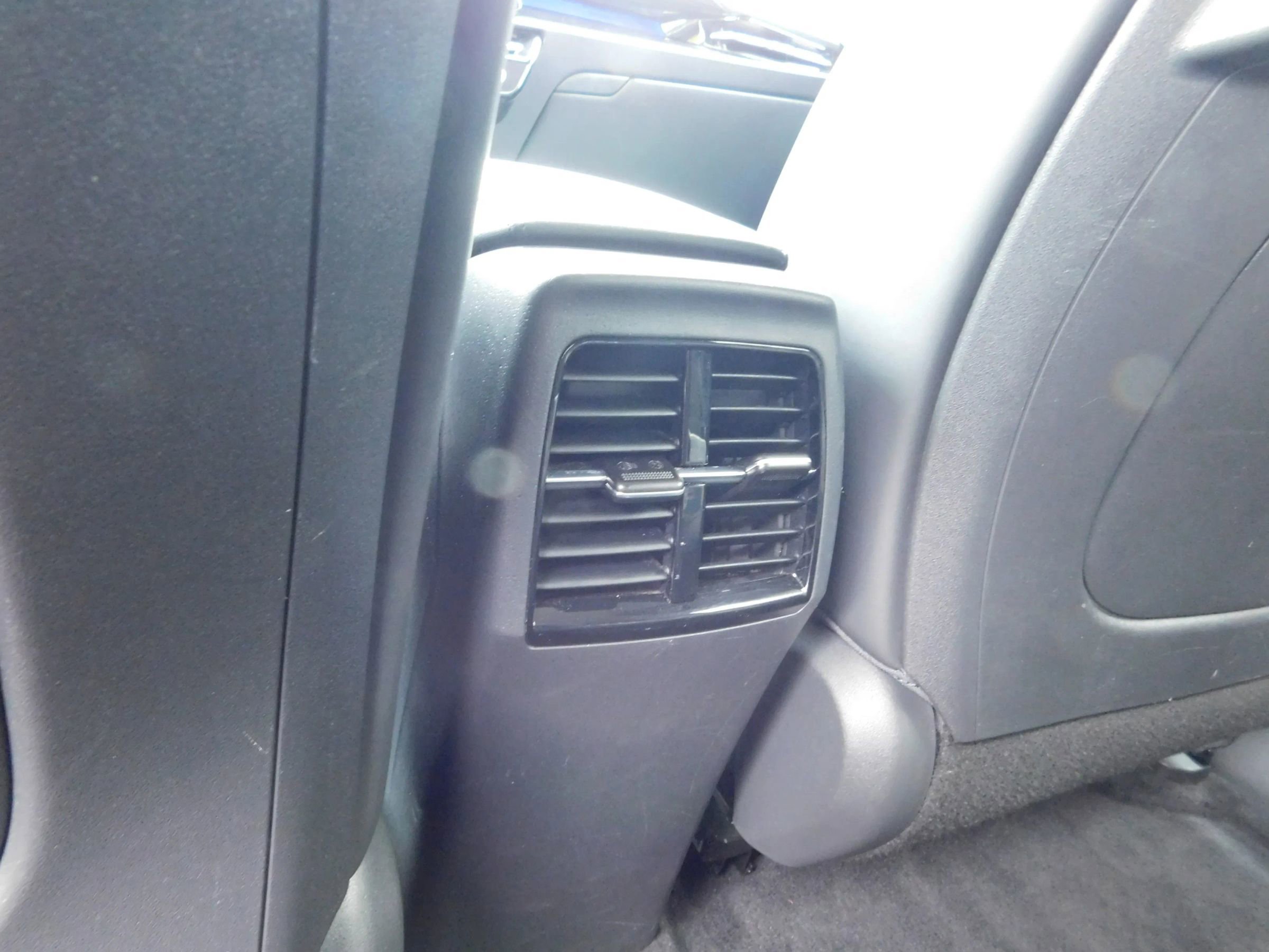 Used 2023 Kia Niro Wind FWD image 11