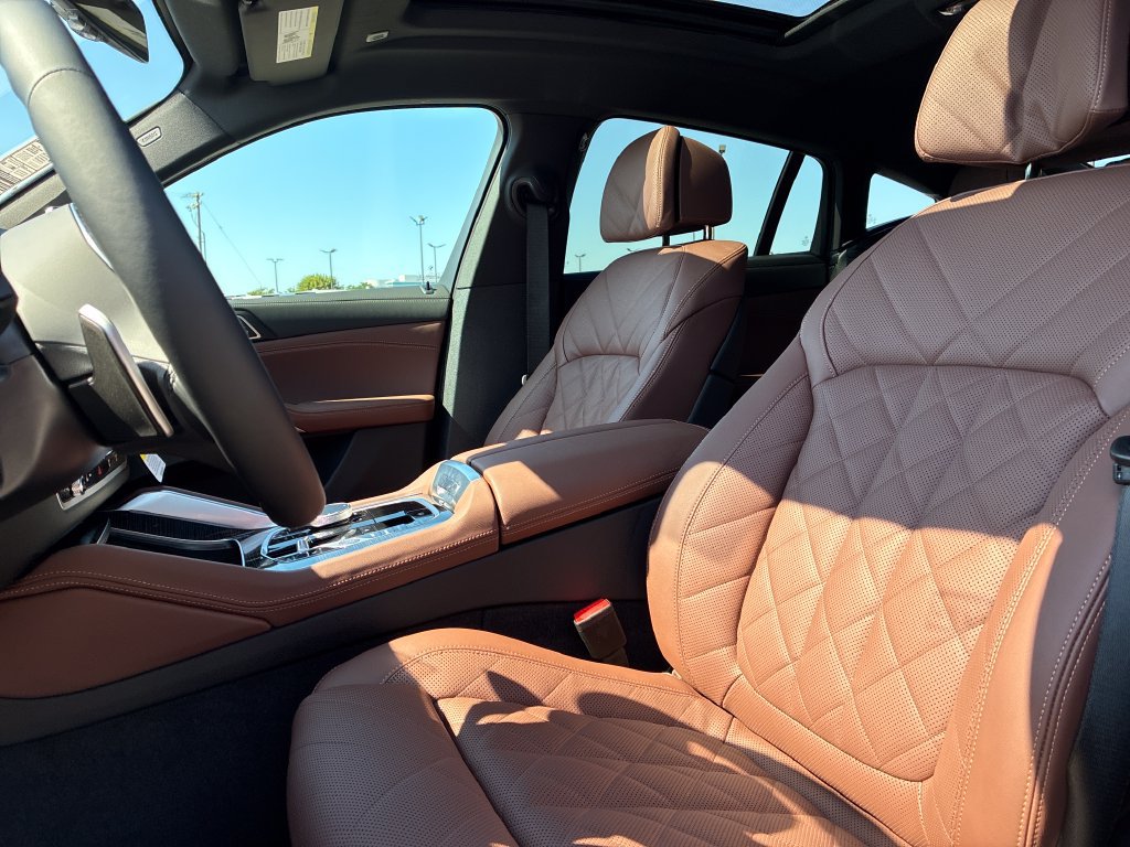 New 2027 BMW X6 xDrive40i AWD/4WD image 11