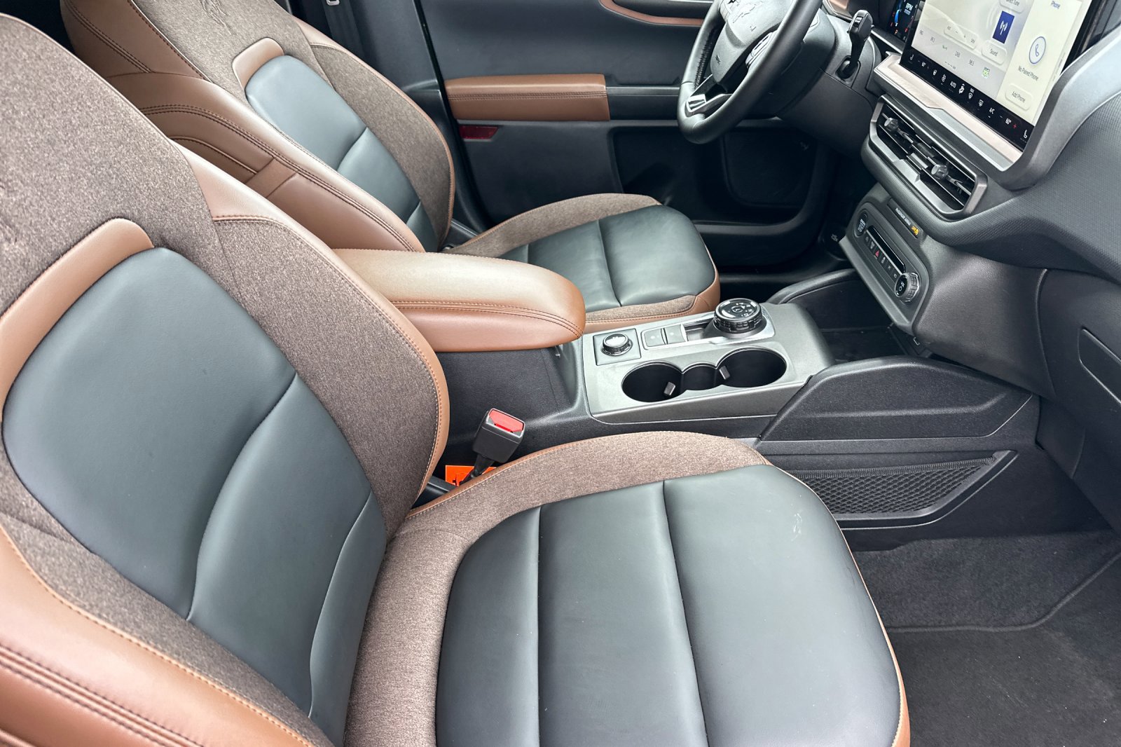 Used 2025 Ford Bronco Sport Outer Banks w/ Outer Banks Tech Package+ image 15