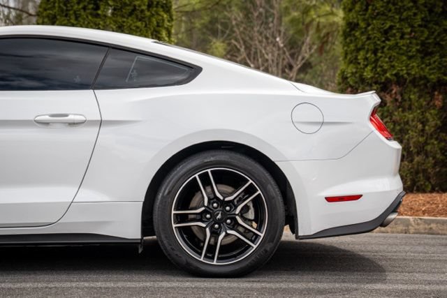Used 2018 Ford Mustang Premium RWD image 11