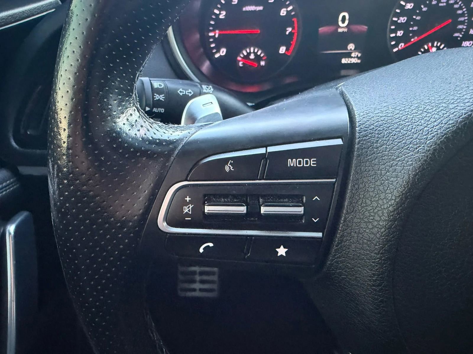 Used 2022 Kia Stinger GT-Line RWD image 39
