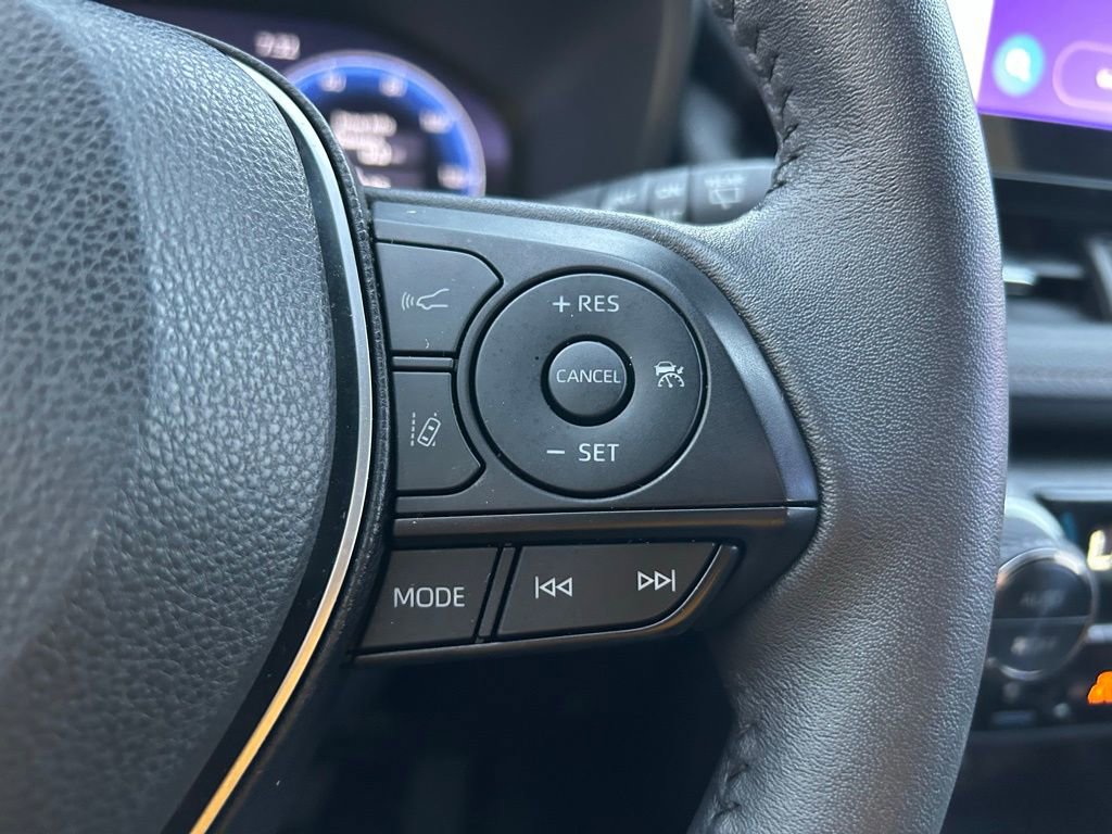 Used 2024 Toyota RAV4 Limited image 19