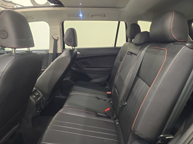 Used 2024 Volkswagen Tiguan Wolfsburg Edition FWD image 17
