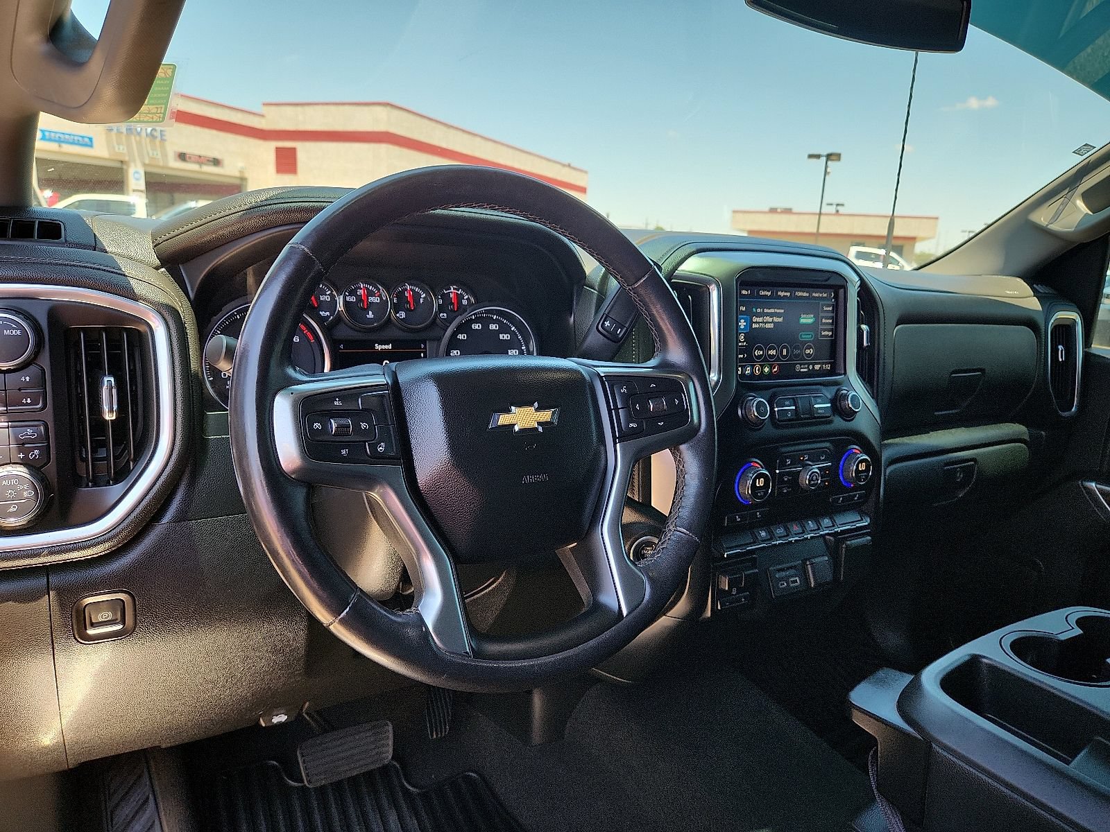 Used 2022 Chevrolet Silverado 2500 LTZ AWD/4WD image 13