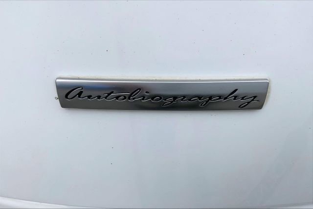 Used 2016 Land Rover Range Rover Holland & Holland AWD/4WD image 13