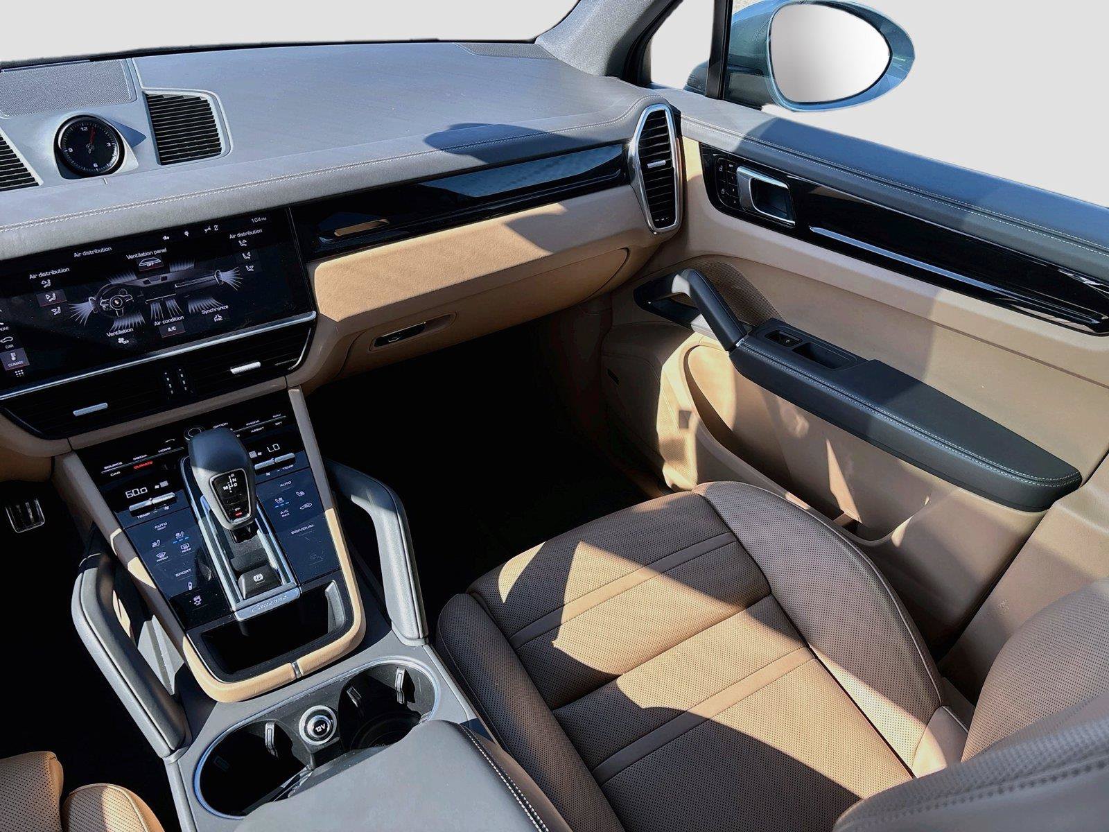 Used 2020 Porsche Cayenne S AWD/4WD image 26