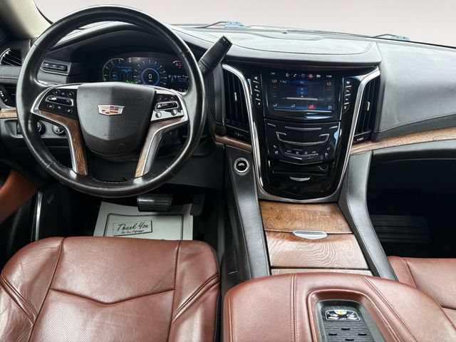 Used 2016 Cadillac Escalade Premium AWD/4WD image 10