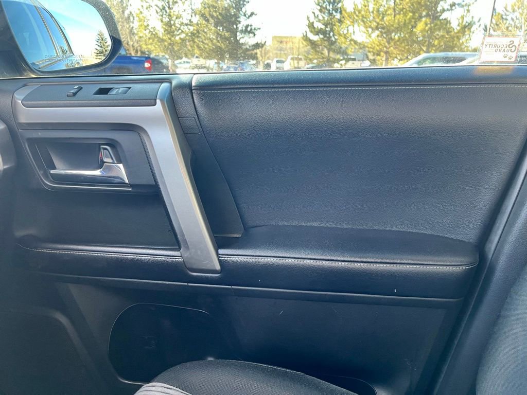 Used 2019 Toyota 4Runner SR5 image 17