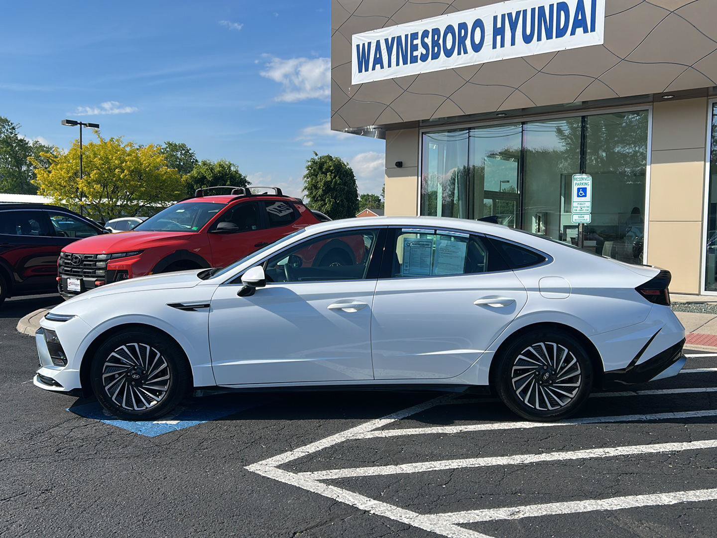 Certified 2025 Hyundai Sonata SEL FWD image 3