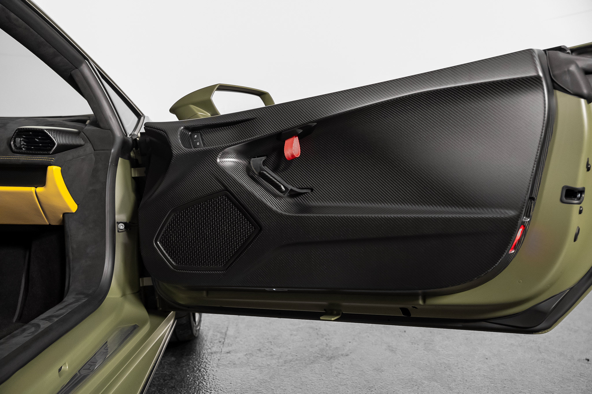 Used 2023 Lamborghini Huracan Tecnica RWD image 47