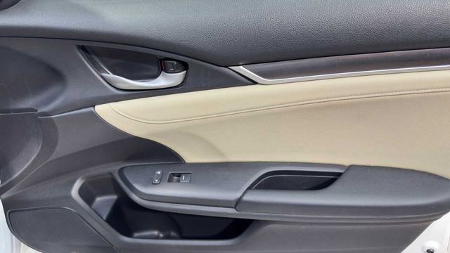 Used 2020 Honda Civic Touring image 14