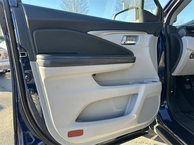 Used 2016 Honda Pilot LX image 13