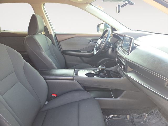 Used 2023 Nissan Rogue S image 15