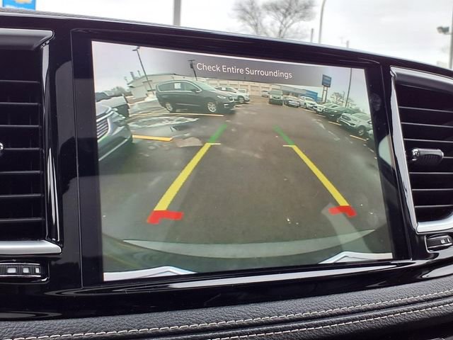Used 2024 Chrysler Pacifica Limited FWD image 11