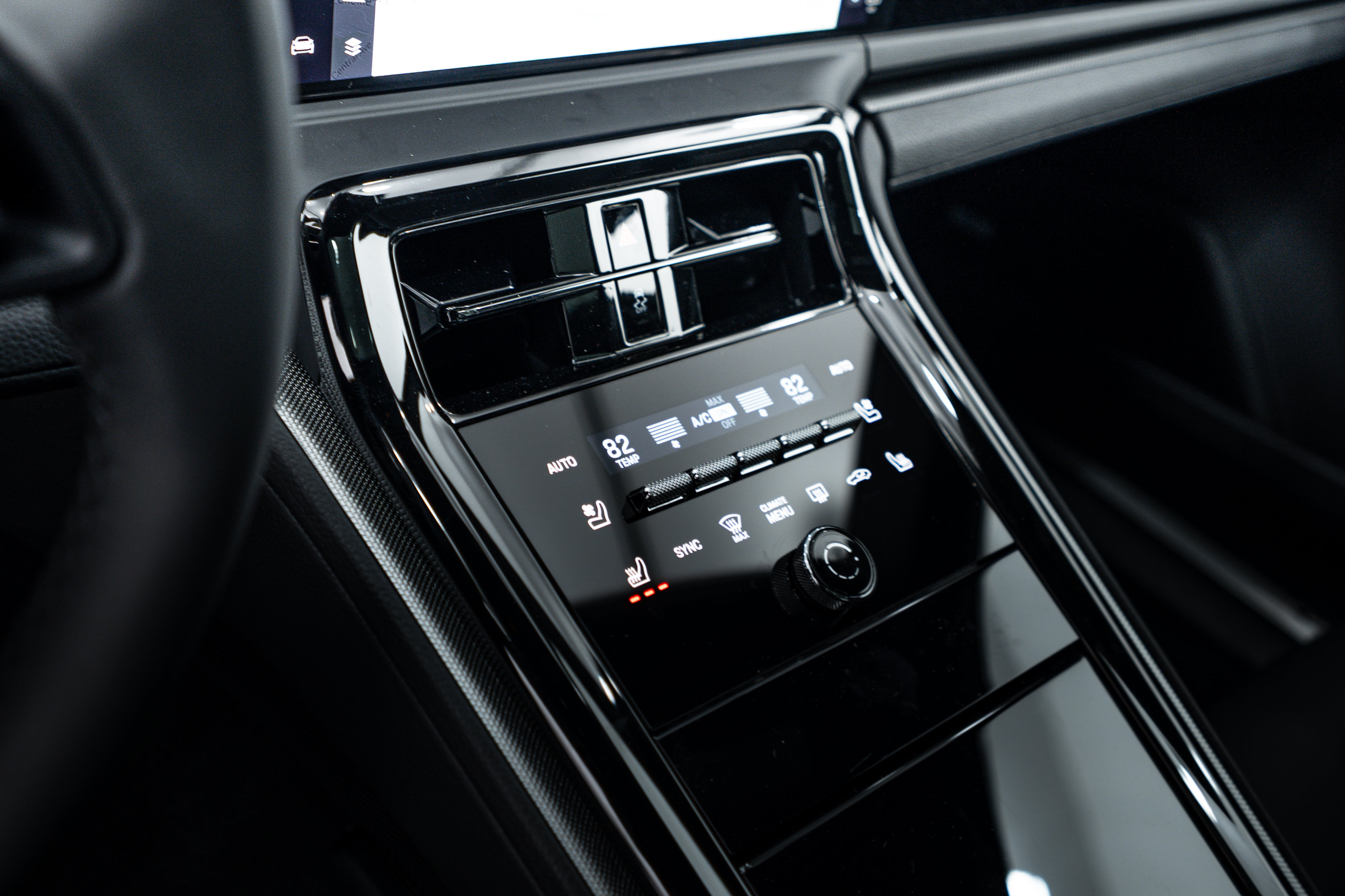 Certified 2026 Porsche Panamera 4 AWD/4WD image 15
