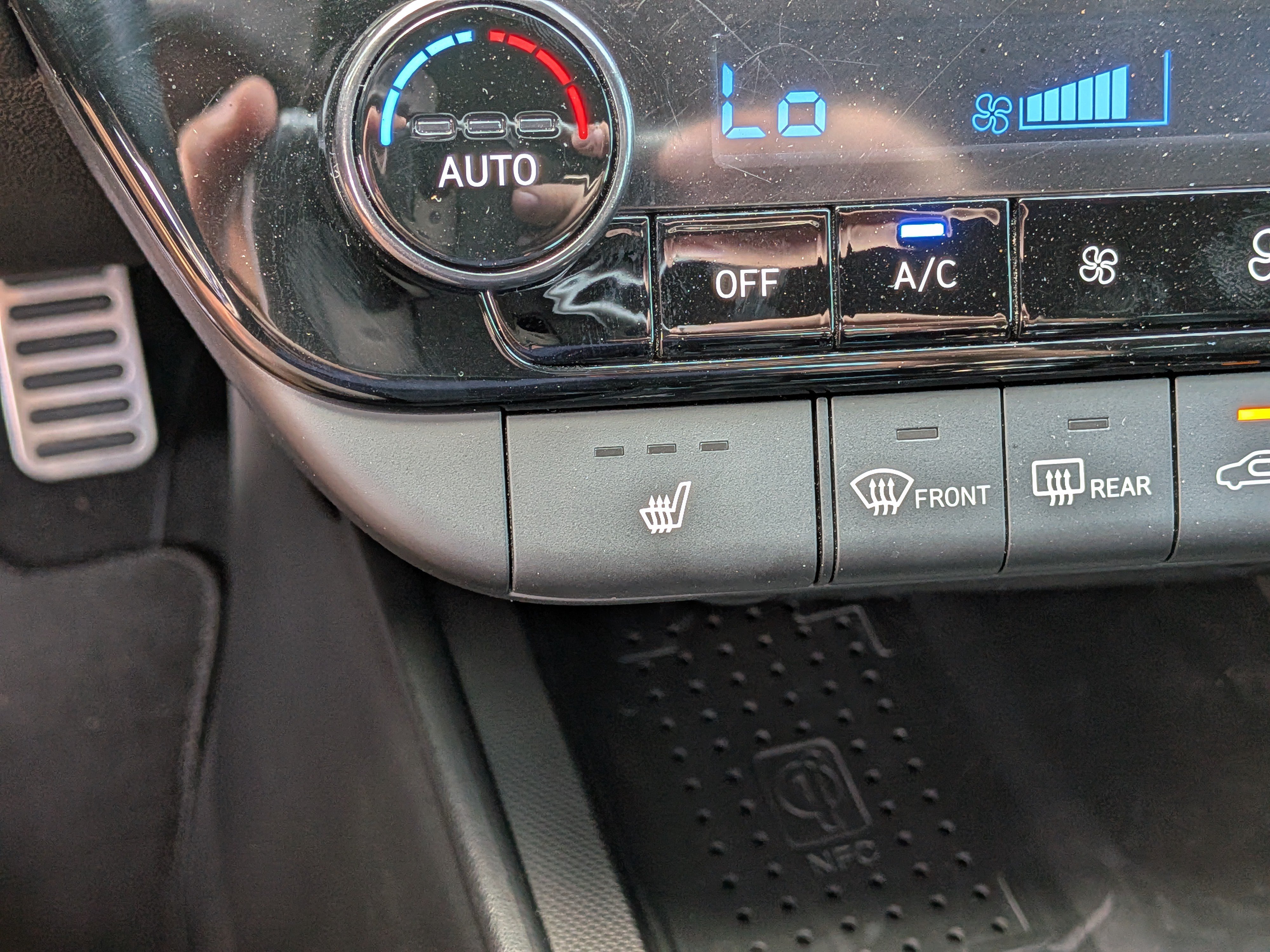 Used 2022 Hyundai Elantra N FWD image 29
