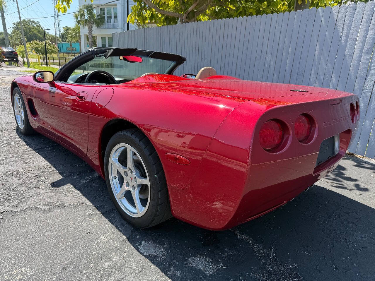 Used 2001 Chevrolet Corvette Convertible w/ Preferred Equipment Group2 RWD image 4