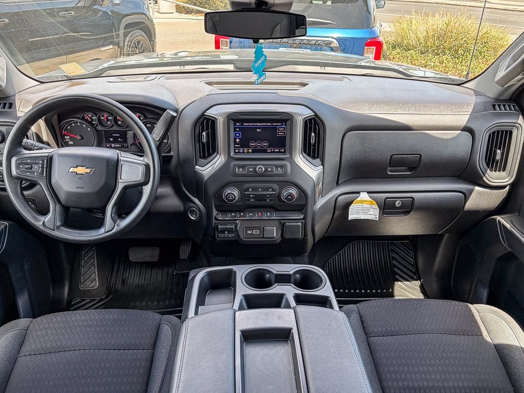 Certified 2025 Chevrolet Silverado 1500 Custom AWD/4WD image 16